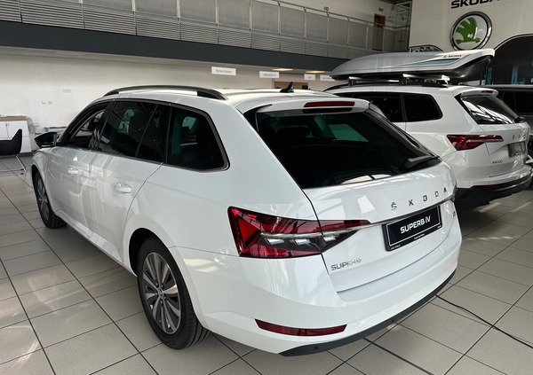 Skoda Superb cena 218100 przebieg: 10, rok produkcji 2024 z Aleksandrów Łódzki małe 67